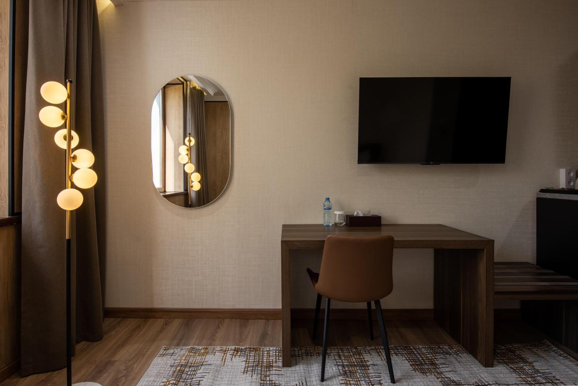 Silk Road Premium Hotel Tashkent Exterior foto