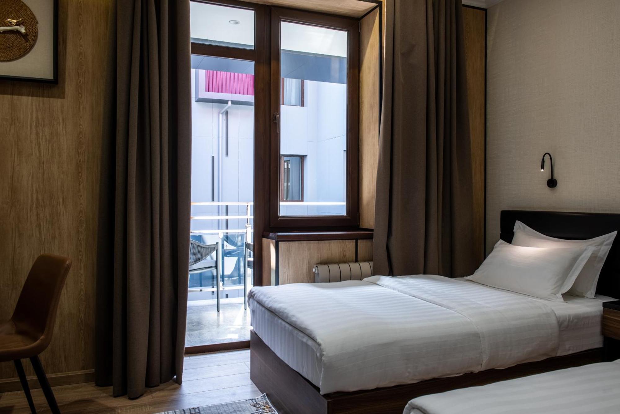 Silk Road Premium Hotel Tashkent Exterior foto