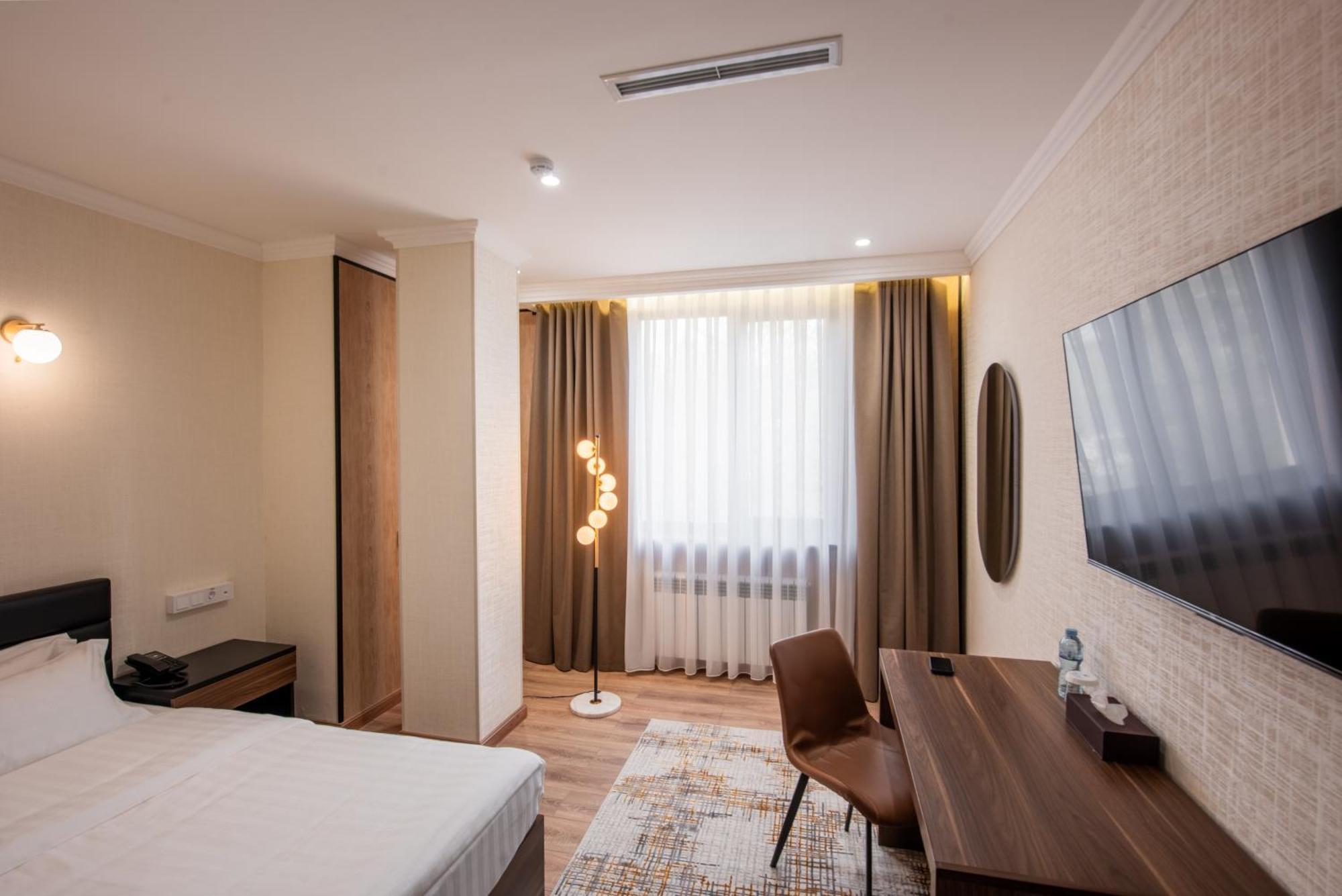 Silk Road Premium Hotel Tashkent Exterior foto